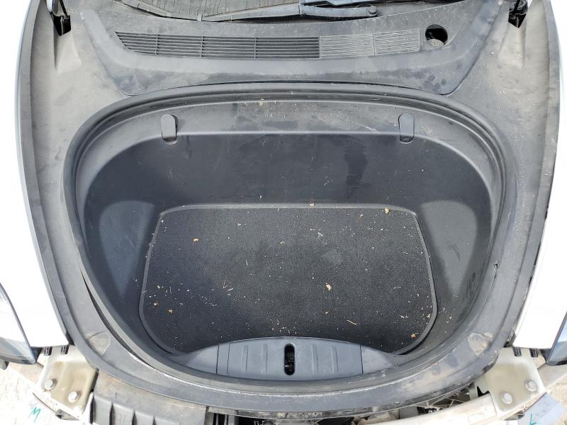 Photo 11 from auction – 2018 TESLA MODEL 3 with VIN 5YJ3E1EB5JF101178