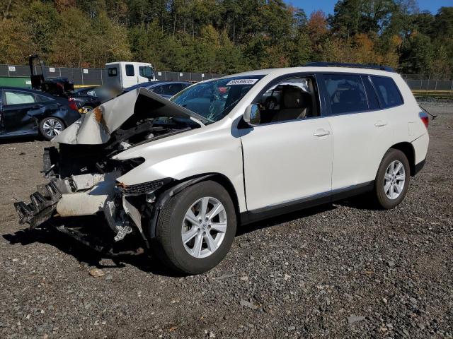 TOYOTA HIGHLANDER 2013 with VIN 5TDBK3EH5DS255846 - Photo from auction