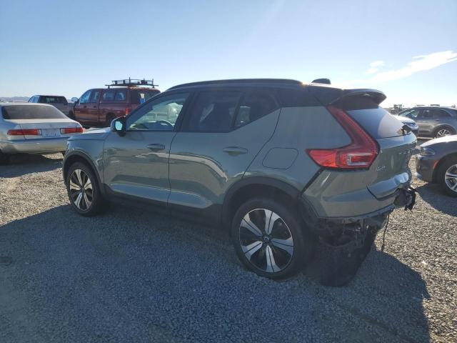Photo 2 from auction – 2023 VOLVO XC40 RECHA with VIN YV4ED3UWXP2969732