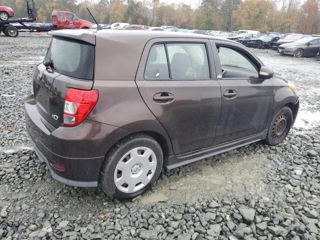 Photo 3 from auction – 2011 TOYOTA SCION XD with VIN JTKKU4B40B1009131