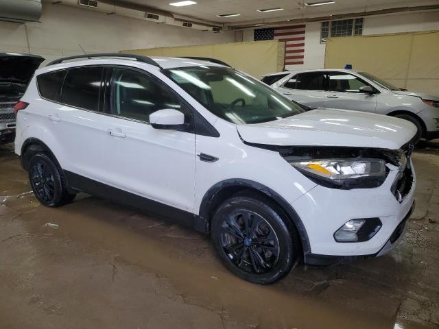 Photo 4 from auction – 2019 FORD ESCAPE with VIN 1FMCU9HD3KUA40447