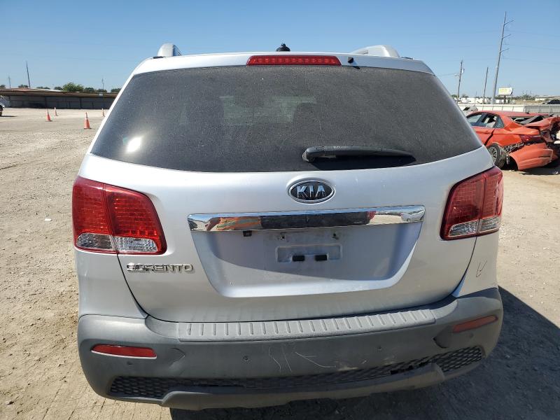 Photo 6 from auction – 2012 KIA SORENTO BASE with VIN 5XYKTDA60CG218156