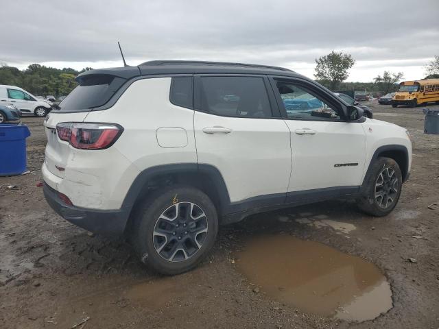 Photo 3 from auction – 2020 JEEP COMPASS TR with VIN 3C4NJDDB8LT208723