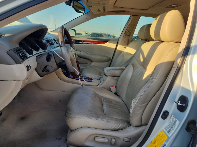 Photo 7 from auction – 2002 LEXUS ES 300 with VIN JTHBF30G220014666