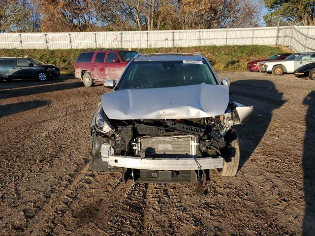 Photo 5 from auction – 2017 KIA NIRO EX with VIN KNDCC3LC2H5053731