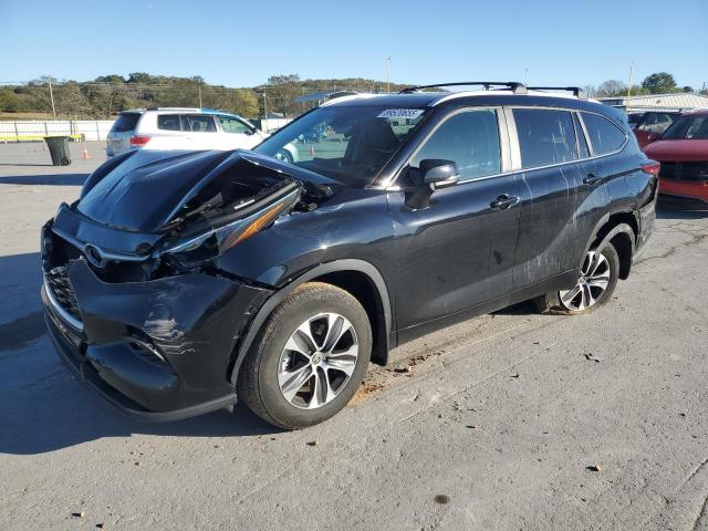 TOYOTA HIGHLANDER 2023 مع رقم تعريف المركبة 5TDKDRAH6PS515209 - صورة من المزاد