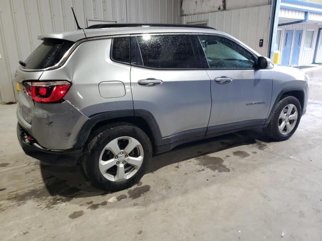 Photo 3 from auction – 2017 JEEP COMPASS LATITUDE with VIN 3C4NJDBB9HT665714