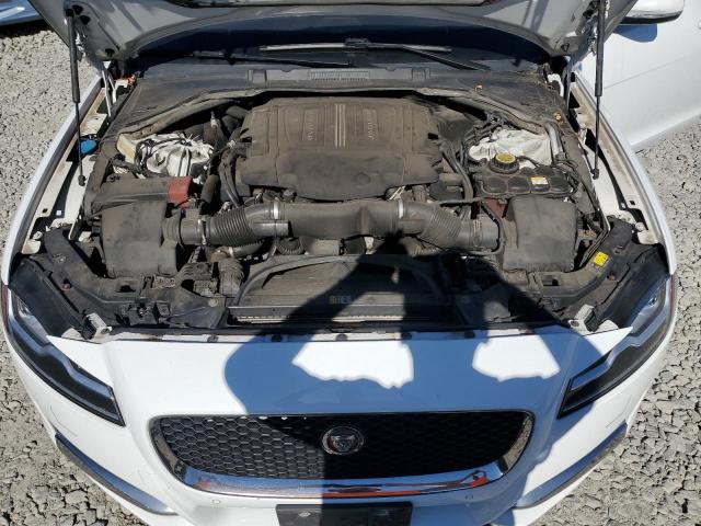 Photo 11 from auction – 2016 JAGUAR XF PRESTIG with VIN SAJBK4BV2GCY16320