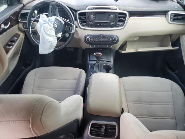 Photo 8 from auction – 2016 KIA SORENTO LX with VIN 5XYPGDA31GG044054