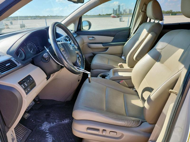 Photo 7 from auction – 2015 HONDA ODYSSEY TO with VIN 5FNRL5H98FB045583