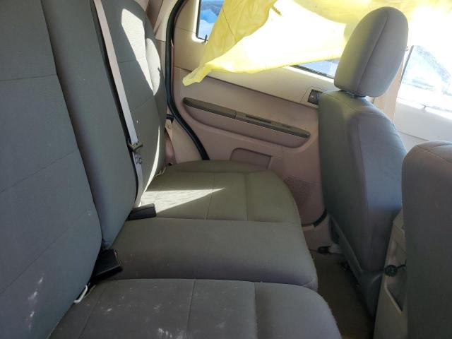 Zdjęcie 11 z aukcji – 2010 FORD ESCAPE XLS z VIN 1FMCU0C72AKB18899