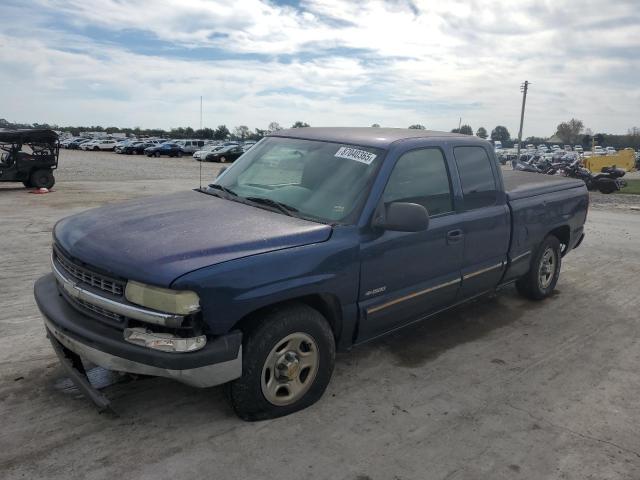 CHEVROLET SILVERADO C1500 2002 with VIN 2GCEC19W721337556 - Photo from auction