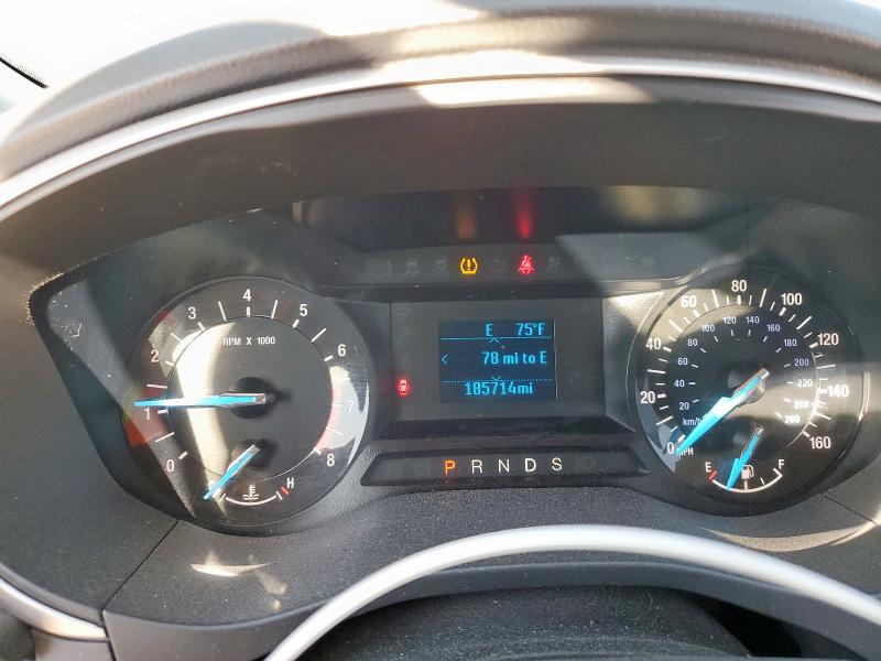 Photo 9 from auction – 2016 FORD FUSION S with VIN 3FA6P0G77GR198794
