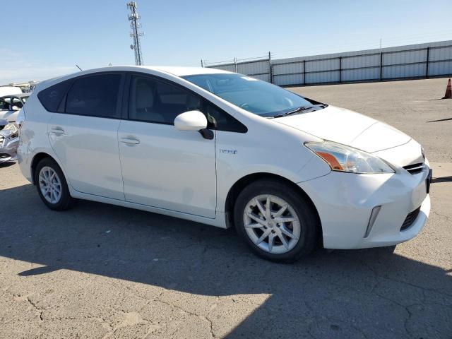 Photo 4 from auction – 2013 TOYOTA PRIUS V with VIN JTDZN3EU1D3221133