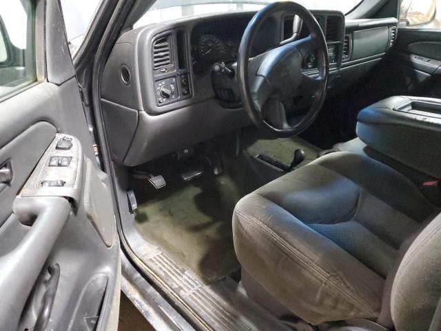 Photo 8 from auction – 2004 CHEVROLET SILVERADO with VIN 1GCEK19V64E123704
