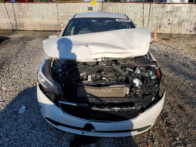 Photo 5 from auction – 2017 KIA FORTE LX with VIN 3KPFK4A77HE066071