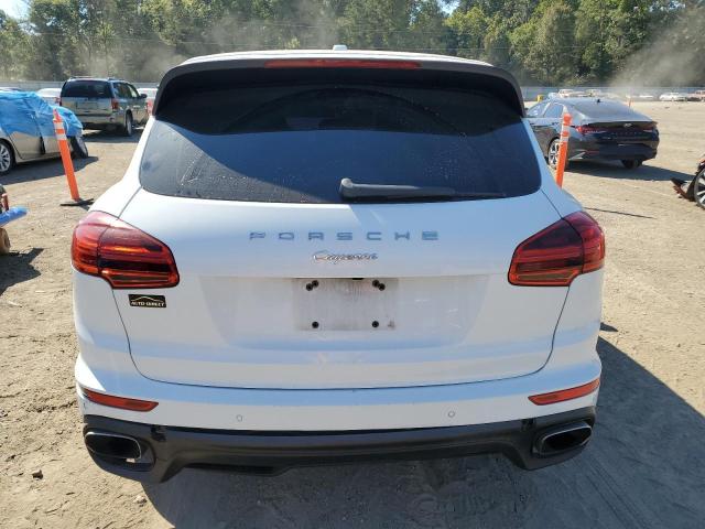 Photo 6 from auction – 2016 PORSCHE CAYENNE with VIN WP1AA2A27GLA04065