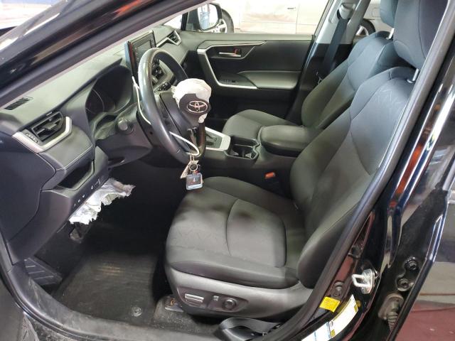 Photo 7 from auction – 2021 TOYOTA RAV4 XLE with VIN JTMP1RFV0MD076318