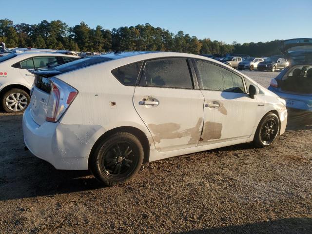 Photo 3 from auction – 2014 TOYOTA PRIUS with VIN JTDKN3DU2E1828979