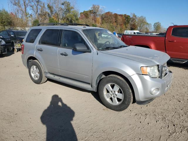 Photo 4 from auction – 2010 FORD ESCAPE XLT with VIN 1FMCU0DG1AKB64366