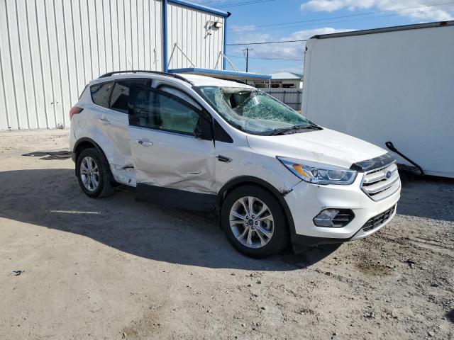 Photo 4 from auction – 2019 FORD ESCAPE SEL with VIN 1FMCU0HD9KUA02328