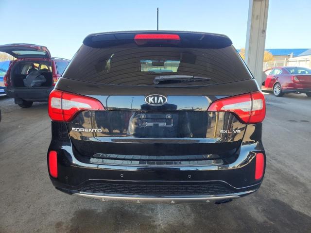 Photo 6 from auction – 2015 KIA SORENTO SX with VIN 5XYKW4A76FG604200