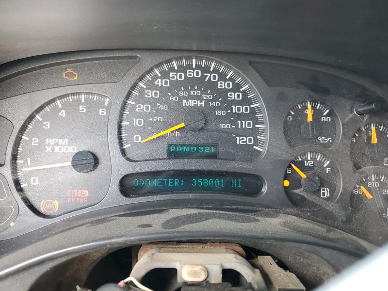 Photo 9 from auction – 2003 CHEVROLET SILVERADO with VIN 1GCEC19V13Z334815