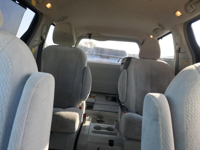 Photo 10 from auction – 2011 TOYOTA SIENNA LE with VIN 5TDKK3DC3BS120433