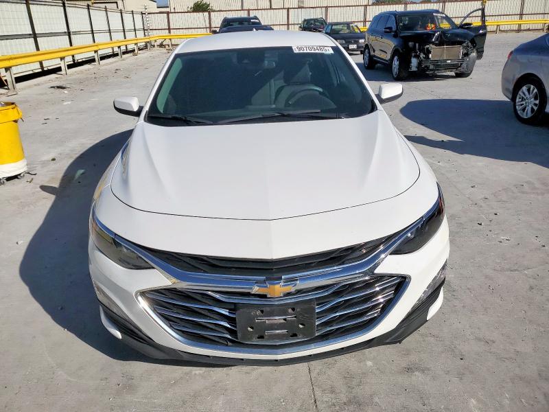 Photo 5 from auction – 2024 CHEVROLET MALIBU LT with VIN 1G1ZD5ST6RF169619