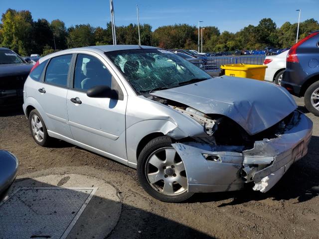 Photo 4 from auction – 2002 FORD FOCUS ZX5 with VIN 3FAFP37312R225754