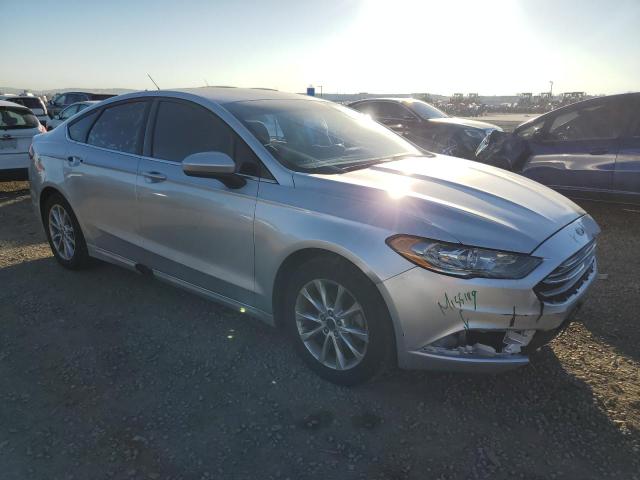 Photo 4 from auction – 2017 FORD FUSION SE with VIN 3FA6P0H71HR248413