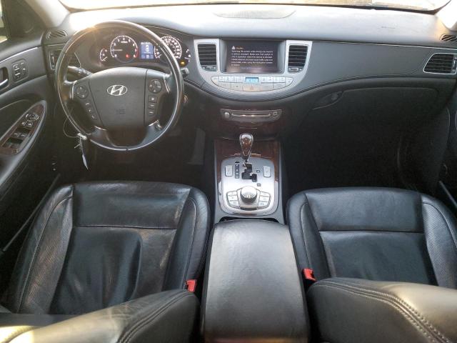 Photo 8 from auction – 2011 HYUNDAI GENESIS with VIN KMHGC4DF7BU115147