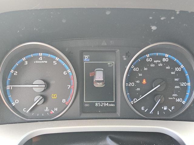 Photo 9 from auction – 2017 TOYOTA RAV4 LE with VIN 2T3ZFREV0HW352744