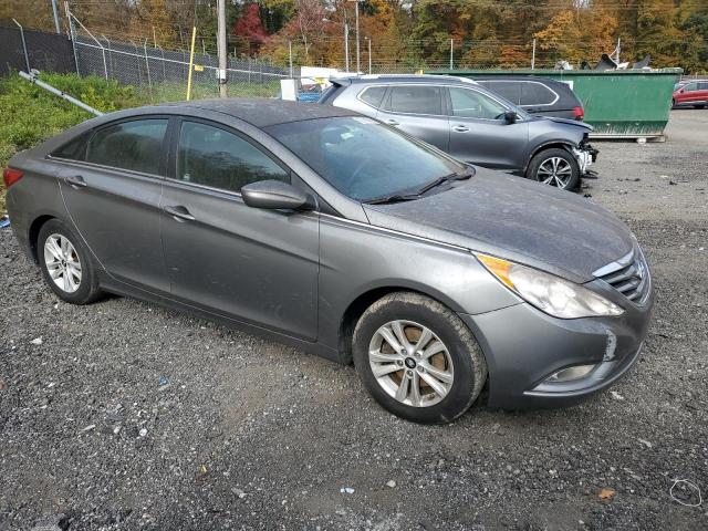 Photo 4 from auction – 2013 HYUNDAI SONATA with VIN 5NPEB4AC4DH618690