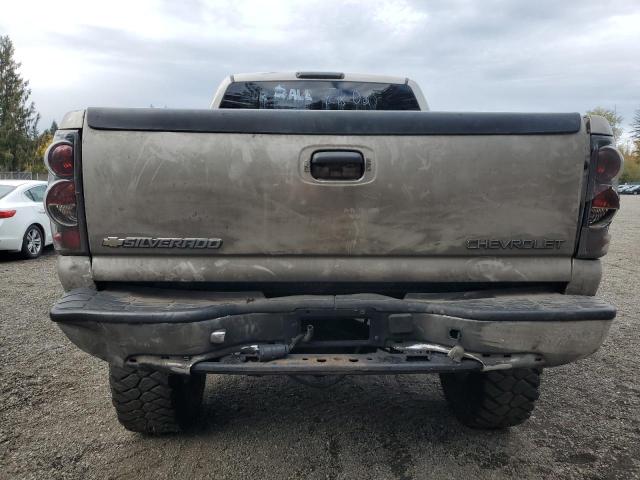 Photo 6 from auction – 2005 CHEVROLET SILVERADO with VIN 1GCEC19VX5Z326585