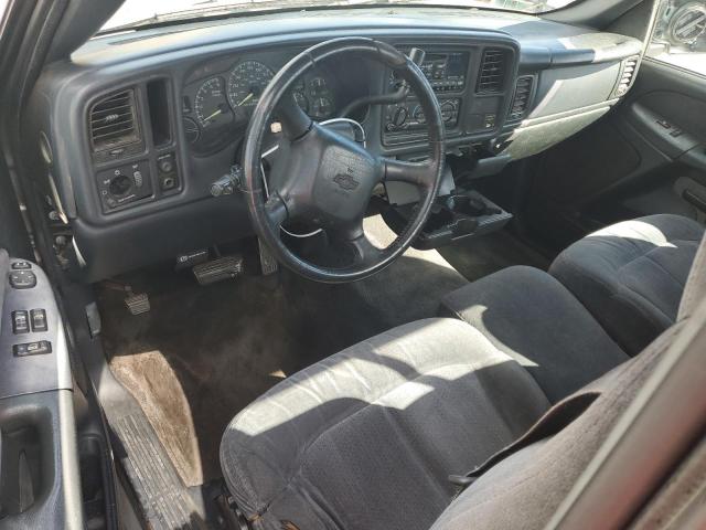 Photo 8 from auction – 2000 CHEVROLET SILVERADO with VIN 1GCEC14T6YE147753