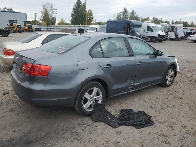 Photo 3 from auction – 2011 VOLKSWAGEN JETTA TDI with VIN 3VWLL7AJ5BM112598