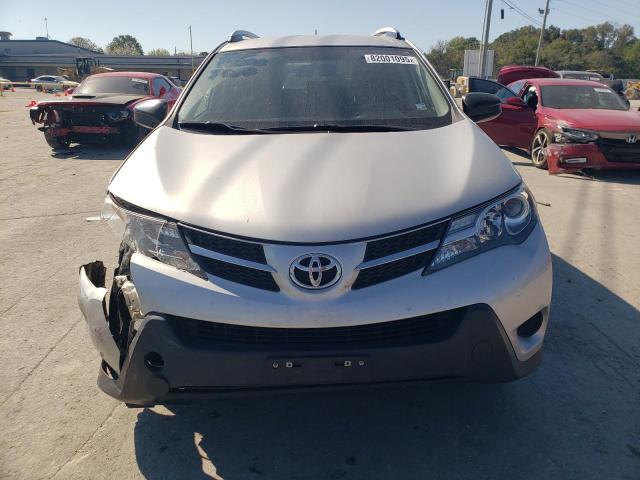 Photo 5 from auction – 2015 TOYOTA RAV4 LE with VIN JTMZFREV7FJ057863