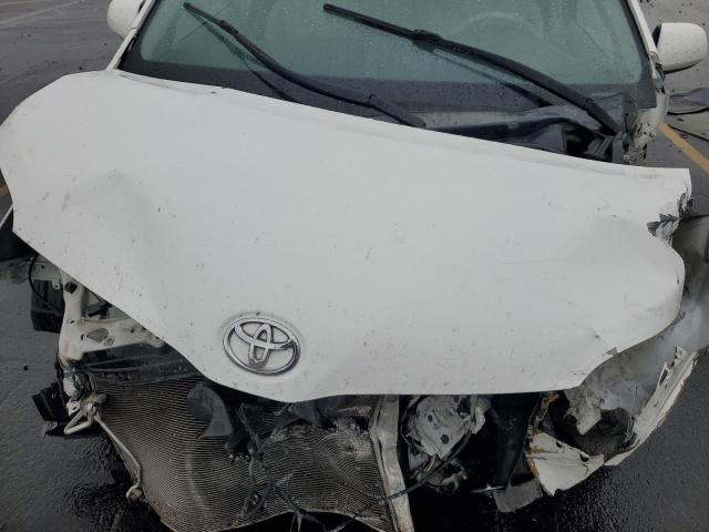 Photo 12 from auction – 2014 TOYOTA SIENNA XLE with VIN 5TDYK3DCXES520536