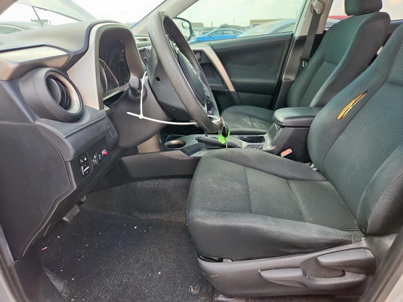 Photo 7 from auction – 2015 TOYOTA RAV4 LE with VIN 2T3ZFREV8FW200031