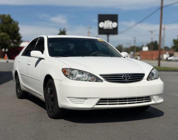 Photo 1 from auction – 2005 TOYOTA CAMRY LE with VIN 4T1BE30K45U543392