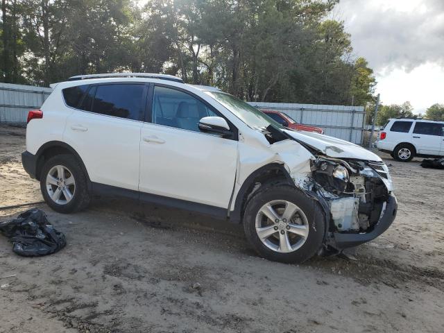 Photo 4 from auction – 2014 TOYOTA RAV4 XLE with VIN 2T3WFREV8EW126031