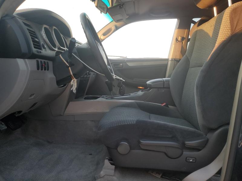 Photo 7 from auction – 2003 TOYOTA 4RUNNER SR with VIN JTEZU14R138002464