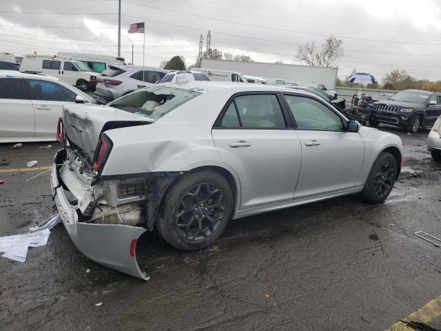 Photo 3 from auction – 2022 CHRYSLER 300 TOURIN with VIN 2C3CCASG9NH210009