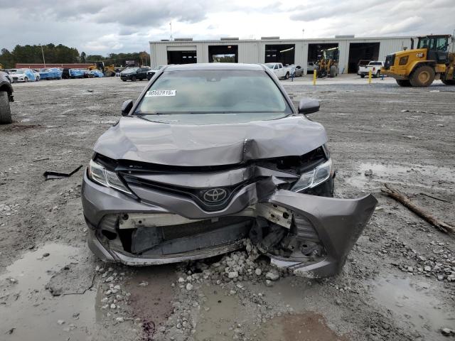 Foto 5 de la subasta – 2018 TOYOTA CAMRY L con VIN 4T1B11HK9JU650355