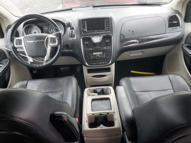Photo 8 from auction – 2015 CHRYSLER TOWN & COU with VIN 2C4RC1CG5FR675063