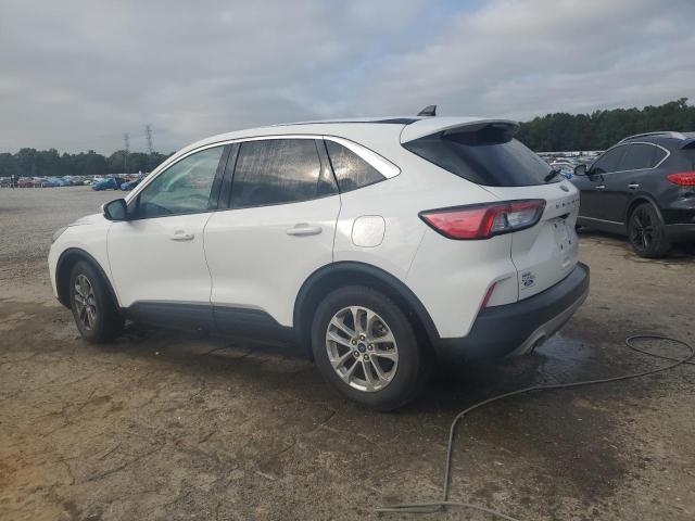 Photo 2 from auction – 2021 FORD ESCAPE SE with VIN 1FMCU0G65MUB31169