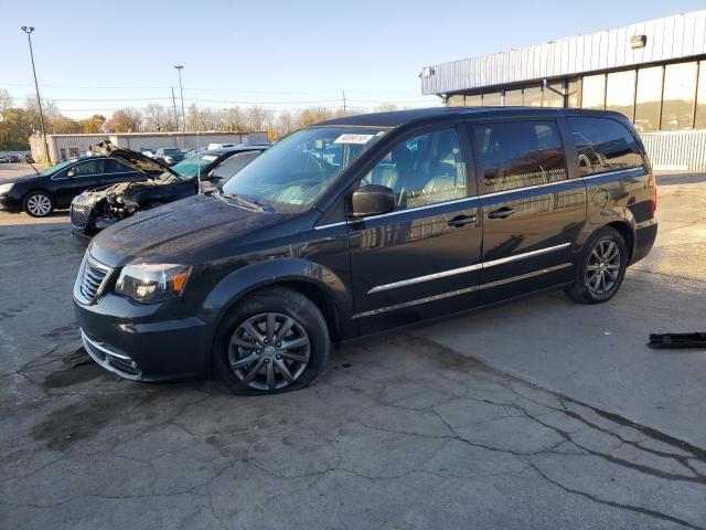 CHRYSLER TOWN & COU 2016 with VIN 2C4RC1HGXGR121771 - Photo from auction