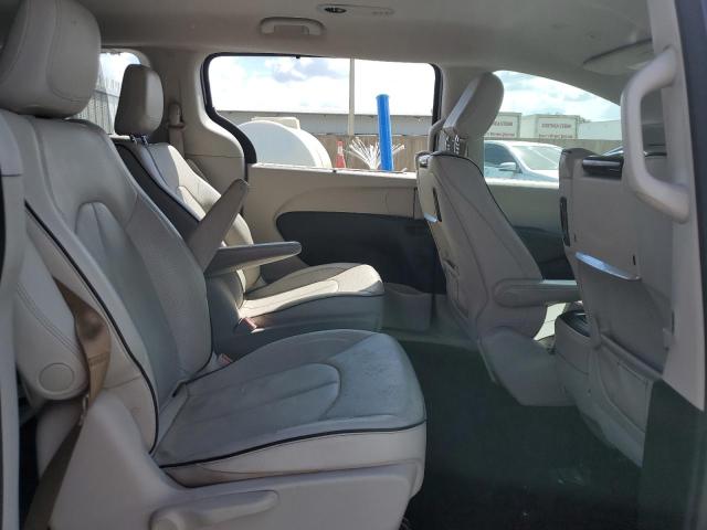 Photo 11 from auction – 2018 CHRYSLER PACIFICA H with VIN 2C4RC1N71JR212777