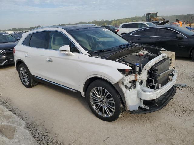 Photo 4 from auction – 2017 LINCOLN MKX RESERV with VIN 2LMPJ8LR9HBL30198